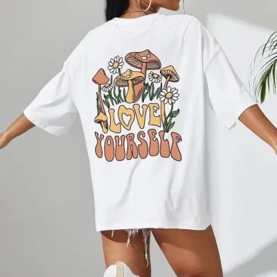 Dámské bílé oversized tričko s potiskem s krátkým rukávem 3
