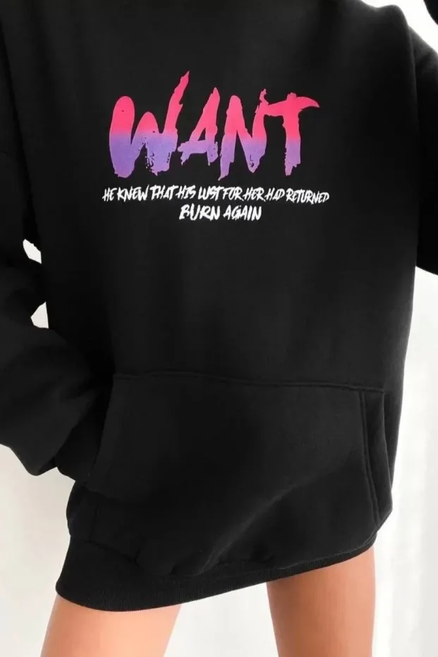 Ženska crna oversize kapuljača s džepovima, tiskani pamučni sweatshirt 1