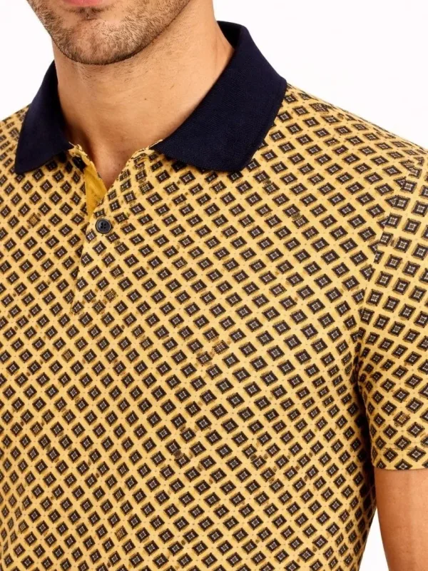 Man Yellow Pique Fabric Polo Collar Patterned Short Sleeve T-Shirt 2