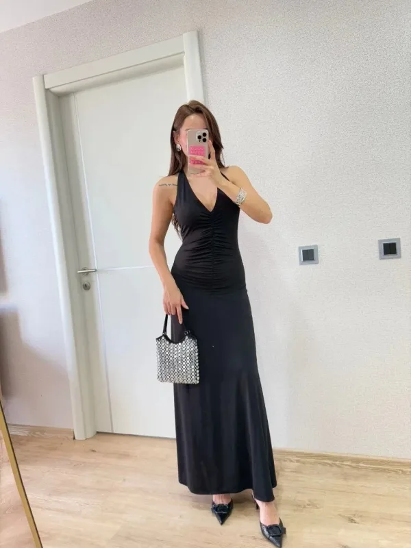 Women's Black Backless Long Dress 5