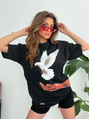 Women's Black Scoop Neck Uzi Dove Print Oversized T-Shirt