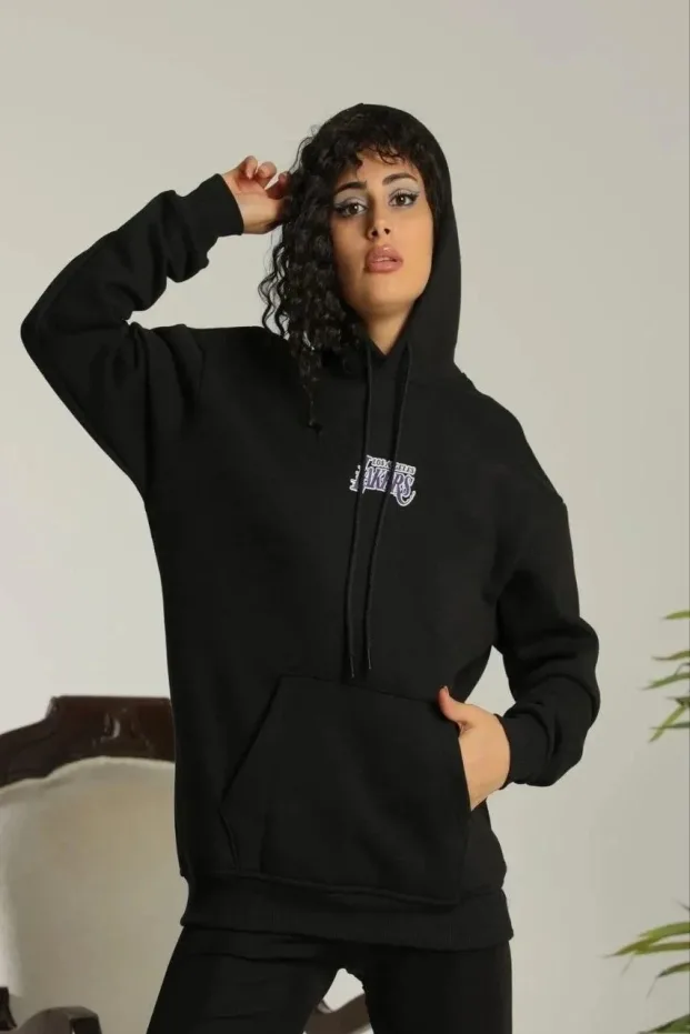 Γυναικείο Μαύρο Oversize Hoodie Φούτερ με Κουκούλα, Τσέπες και Τύπωμα 2