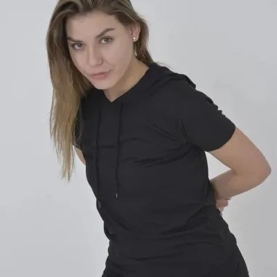Dámske čierne slimfit bicykel výstrih krátke rukávy kapucňa tričko 2