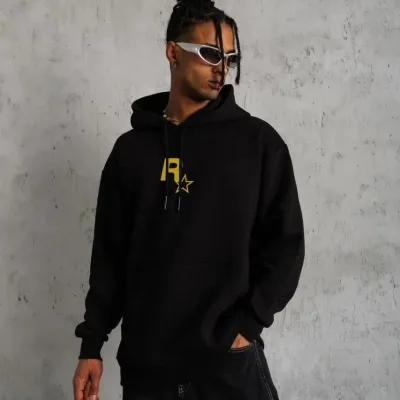 Mêr Reş Oversize 3 Têl Pembeyî Çapkirî Bi Kevanê Sweatshirt 1