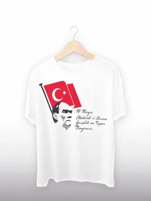 Bărbat Alb Tricou Oversize 19 Mai cu Imprimare Atatürk Tineret