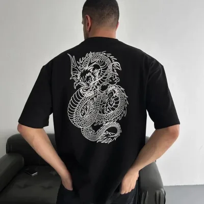 მამაკაცის შავი Regular Fit ველოსიპედის საყელოიანი წინა-უკანა პრინტიანი მაისური 3