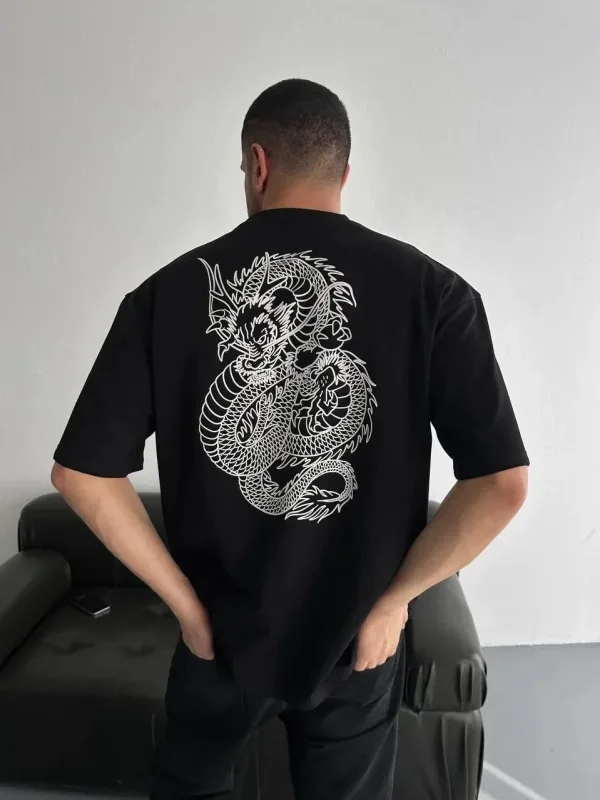 მამაკაცის შავი Regular Fit ველოსიპედის საყელოიანი წინა-უკანა პრინტიანი მაისური 3