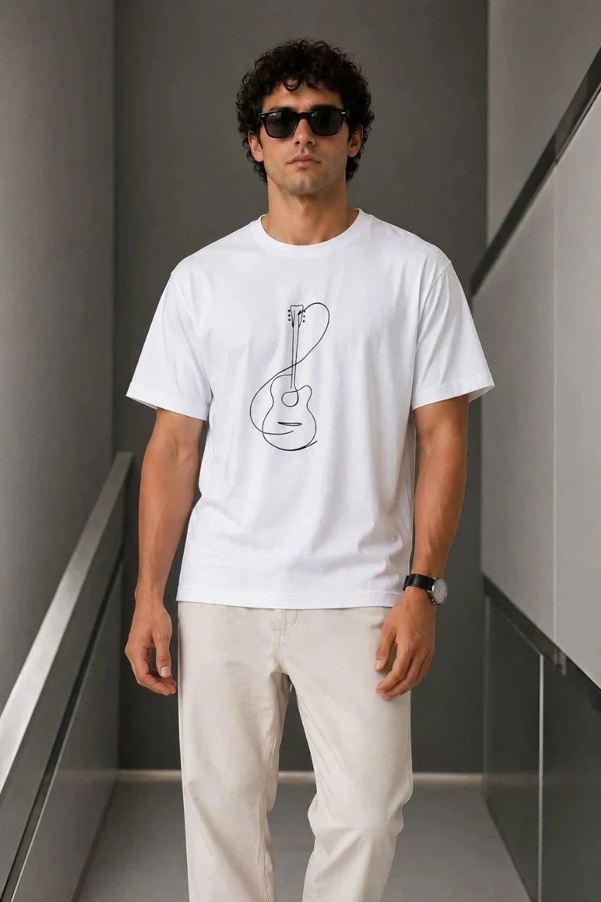 Muška bijela oversize bicikli kragna minimal gitara printana majica