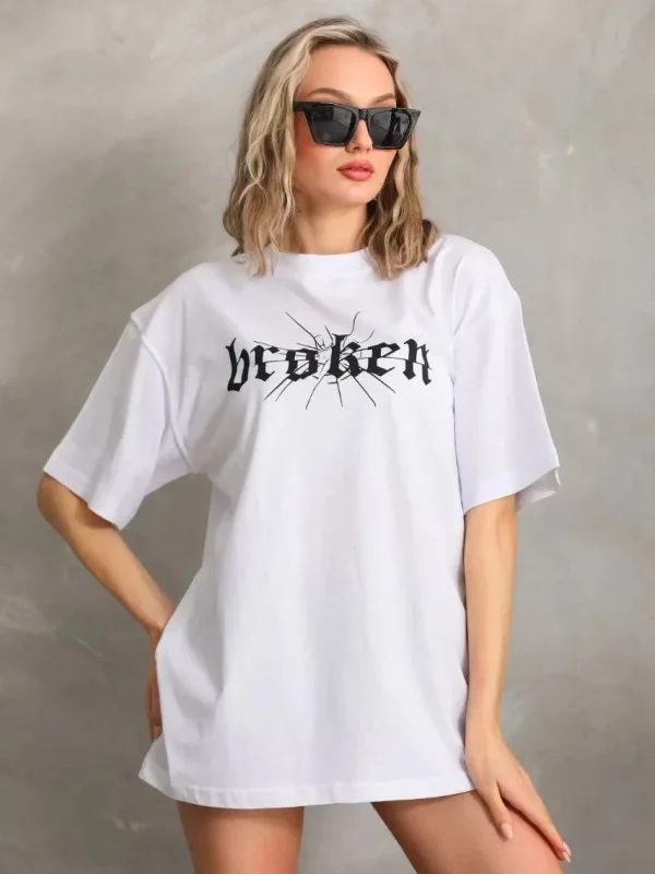 Bluzë e bardhë për femra, oversize, me jakë biçiklete, të printuar 1