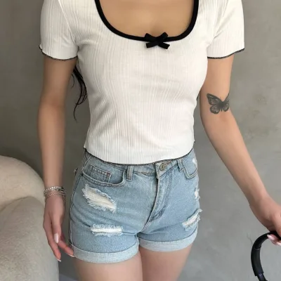 Pool Neck Binding Detail Crop Blouse White 3