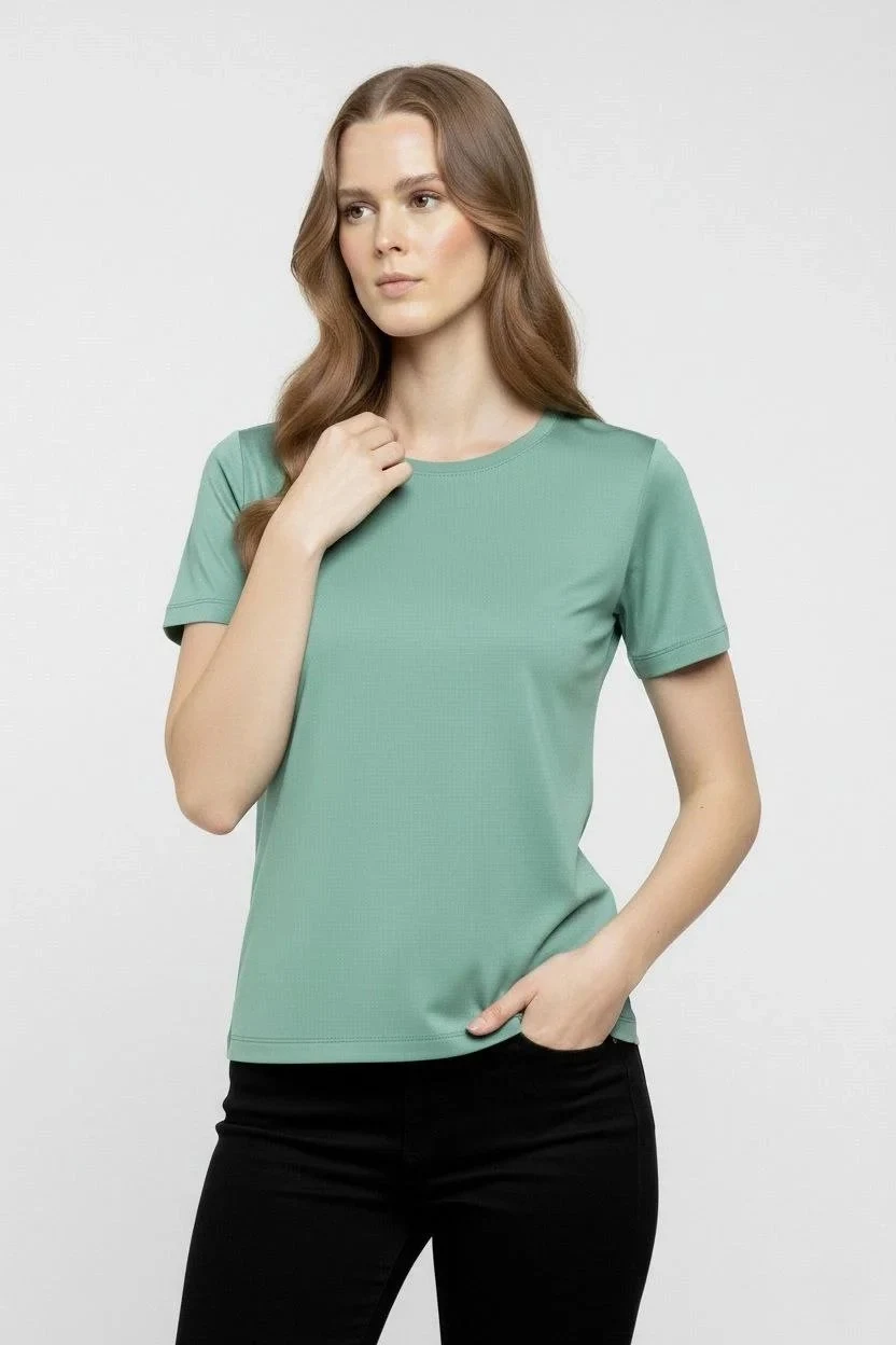Tîşorta Bingeha Bisîkletê ya Jinan a Minta Kesk Slim Fit Likra