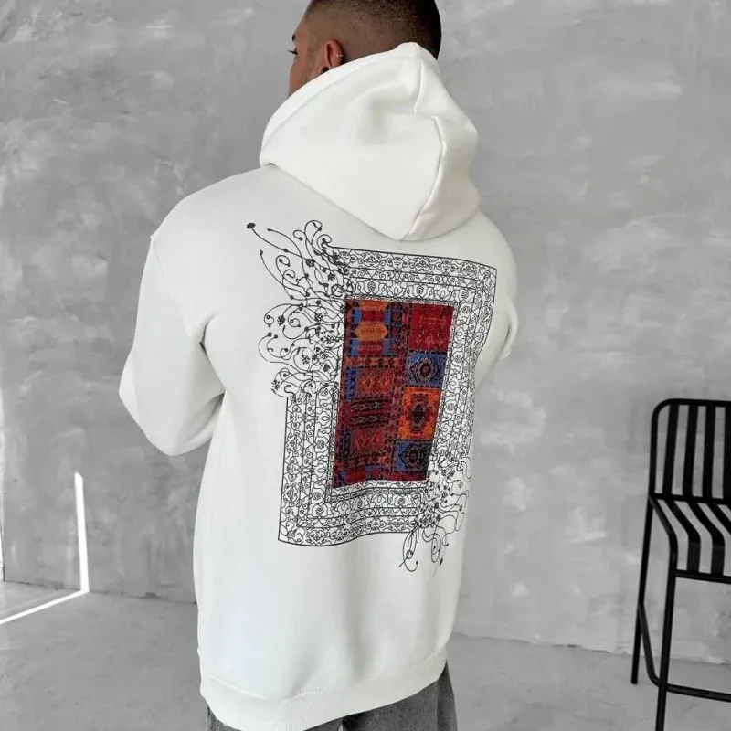 Mêr Spî 3 Têl Pembeyî Çapkirî Kapûşonî Kangurû Cêbî Sweatshirt