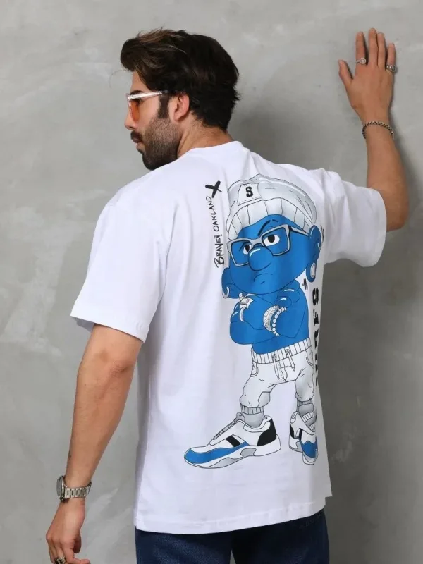 Pánské bílé oversized tričko s potiskem a cyklistickým límcem na léto 3