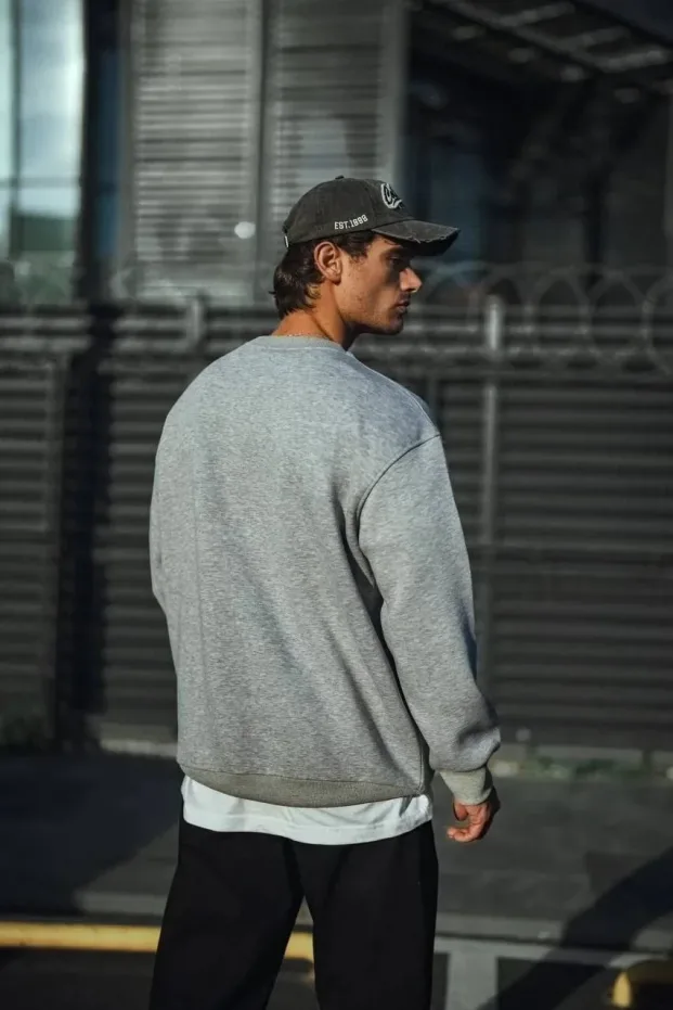Sweatshirtê Mêran ê Gewr ê Oversize yê Bi Stûyê Bisîkletê yê 3 Têlî Stûr 2
