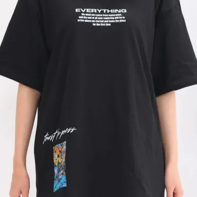 Women's Black Oversize Crew Neck Printed T-Shirt 2