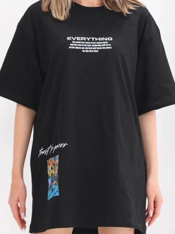 Women's Black Oversize Crew Neck Printed T-Shirt 2