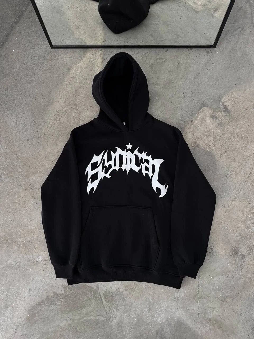 Erkek Siyah 3 İplik Pamuklu Baskılı Kapüşonlu Kanguru Cepli Sweatshirt