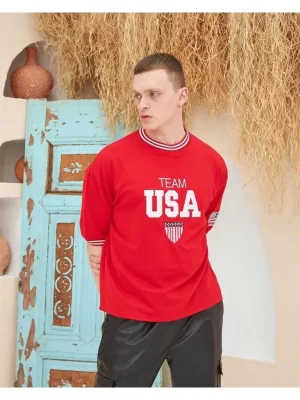 Машки црвен oversize велосипед јака везена маица