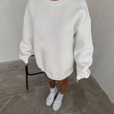 Jina Spî Bisîklet Yaka 3 Têl Pembû Basic Sweatshirt 1