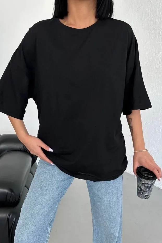 Women's Black Oversize Crew Neck Solid Short Sleeve T-Shirt 1