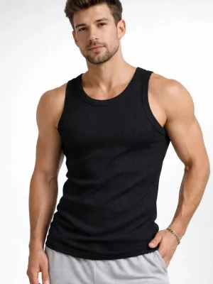 Muški crni slim fit sportski atel s okruglim izrezom, rebrastim rubovima i printom na leđima