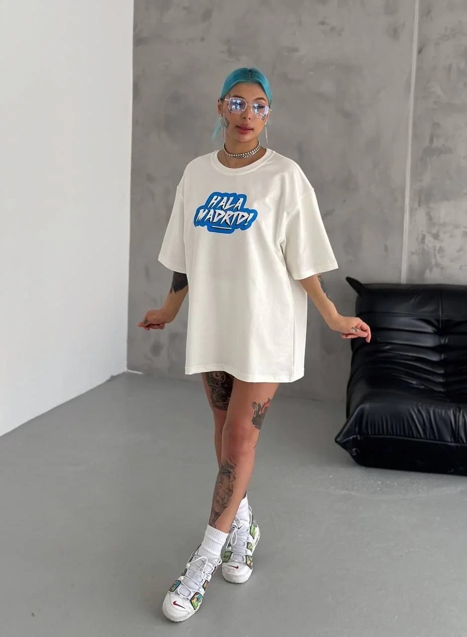 Kadın Beyaz Oversize Bisiklet Yaka Baskılı Yazlık Tişört