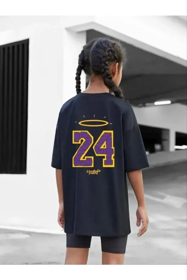 Dětské černé oversized tričko s potiskem, kulatý výstřih 4