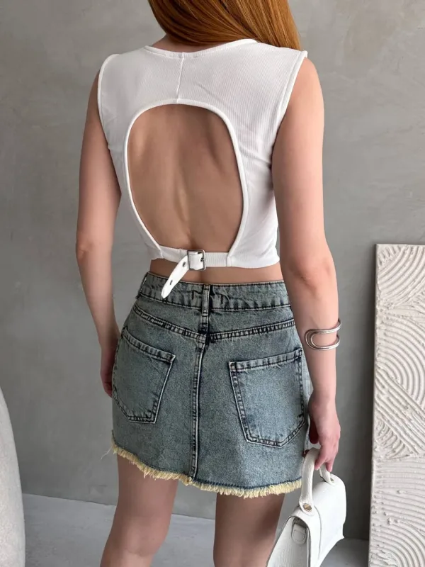 Hátul Öves Részletes Kasmír Crop Blúz Fehér 5