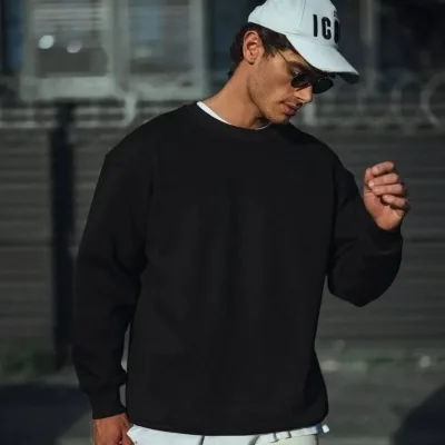 Sweatshirtê Reş ê Mêran ê Bi 3 Têlên Pembû û Stûyê Bisîkletê 3