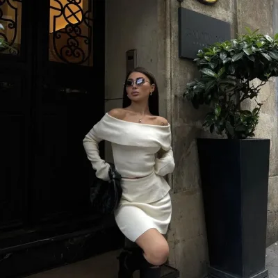 Qadın Ağ Straplez Carmen Yaka Croplu Mini Etekli Triko Dəst 5