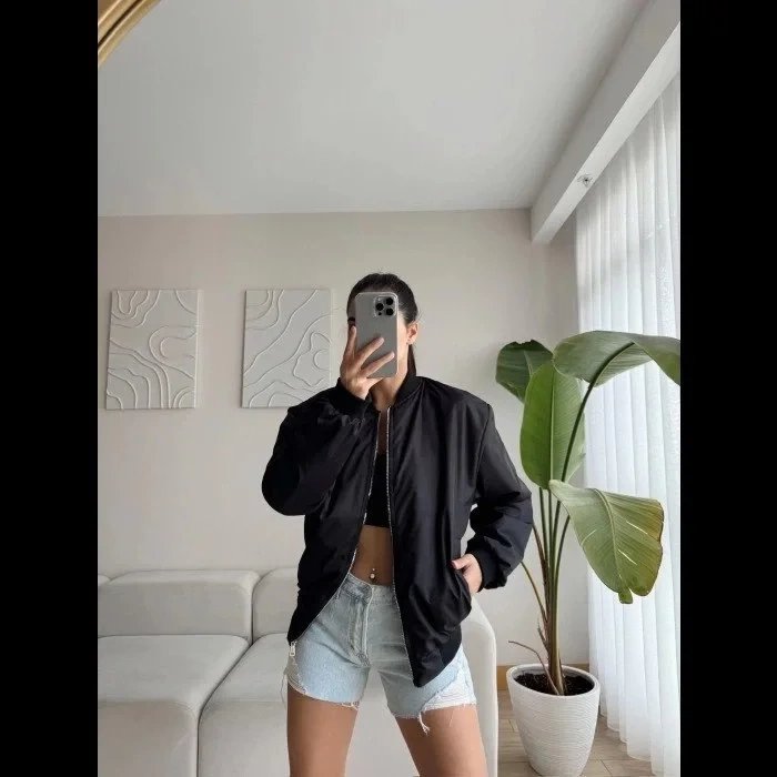Kadın Siyah Oversize Fermuarlı Cepli Bomber Ceket 2