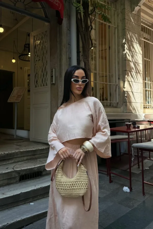 Béžová muslinová souprava halenka a sukně 1