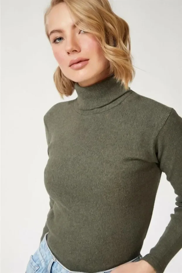 Női khaki bordázott kasmírnyakú spandex body pulóver 1