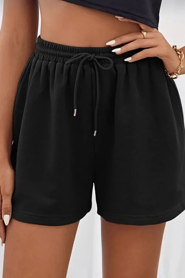 Women's Black Oversize Two-Thread Straight Cut Shorts 3