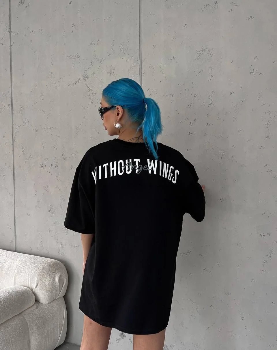 Women's Black Oversize Crew Neck Printed T-Shirt 3