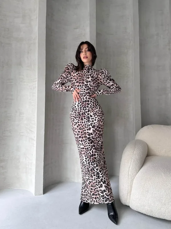 Rochie cu model leopard și decolteu la spate, bej 3