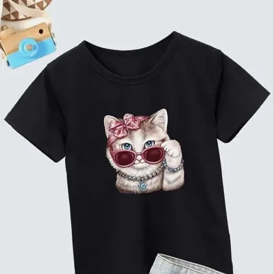 Vajzë T-shirt i zi me jakë biçiklete dhe printim 1