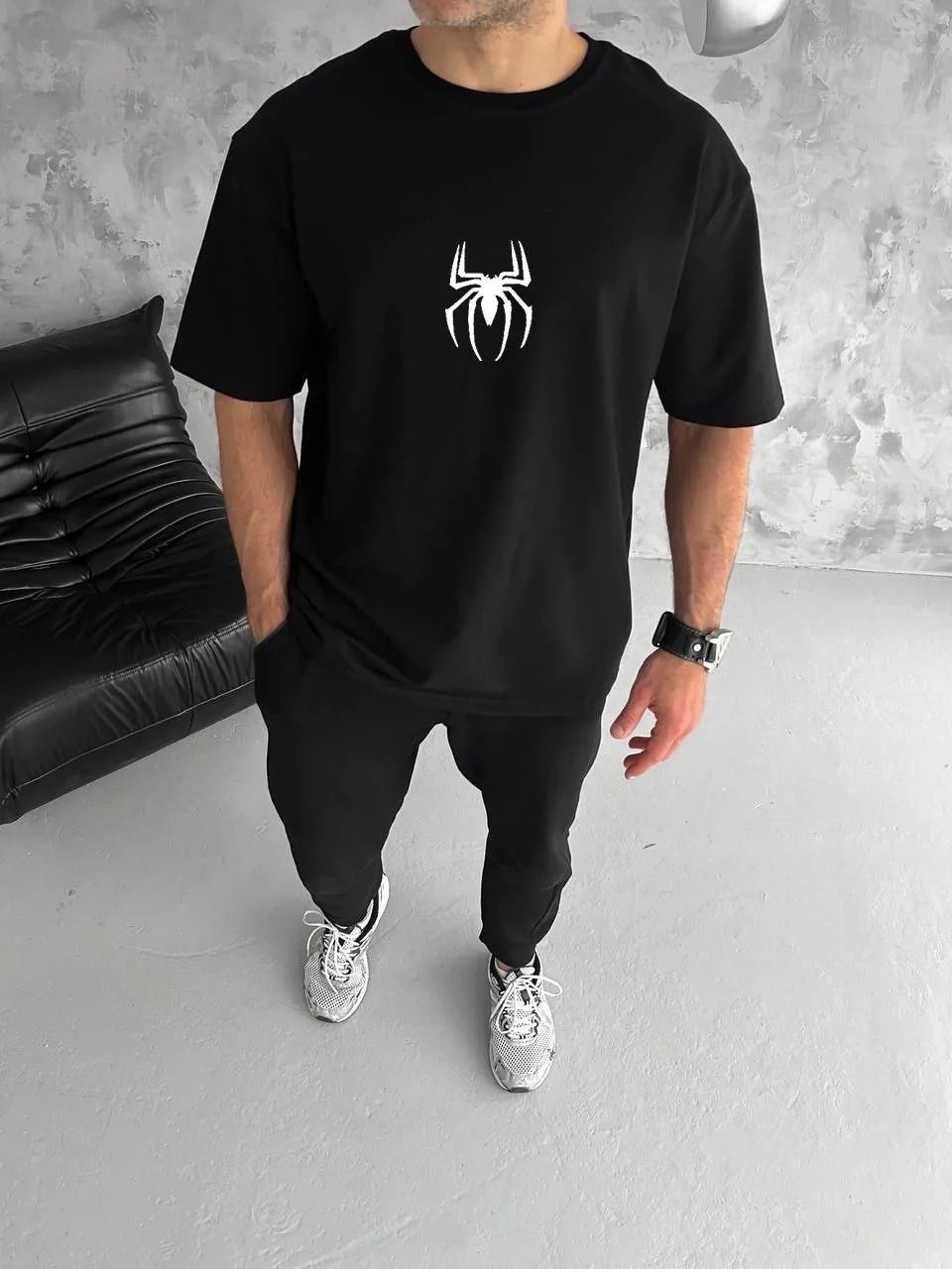 Men's Black Oversize Crew Neck Spider Printed T-Shirt 1