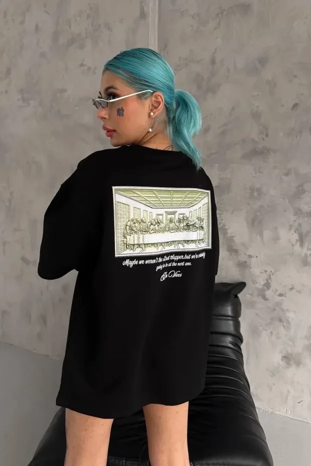 Women's Black Oversize Crew Neck Printed Short Sleeve T-Shirt 1