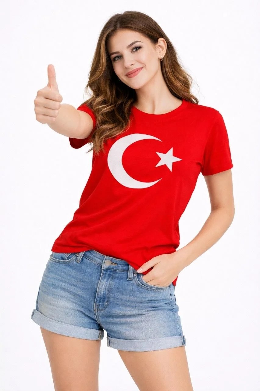 Women's Red Crew Neck Crescent Star Flag Printed T-Shirt 3