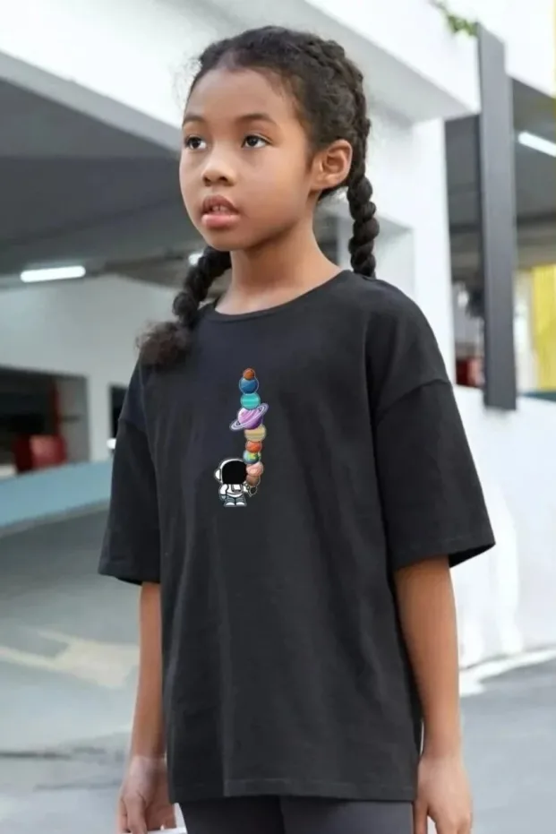 Chavorre Kale Oversize Tiparite Dikhlyakane Kola T-Shirt 1