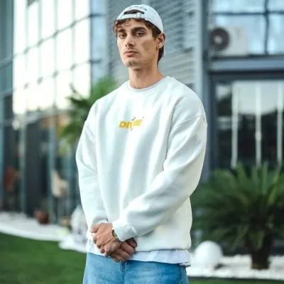 Erkek Beyaz 3 İplik Pamuklu Bisiklet Yaka Baskılı Sweatshirt 1