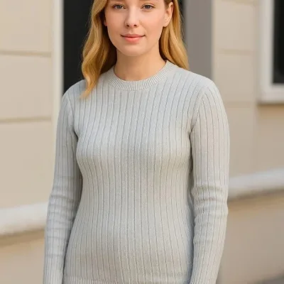 Women's Gray Regular Crew Neck Cotton Ribbed Knit Sweater 2