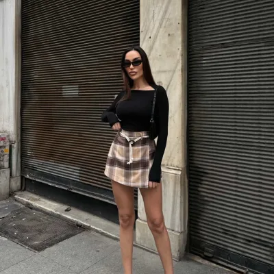 Plaid Pattern Belt Detail Mini Skort Beige 2