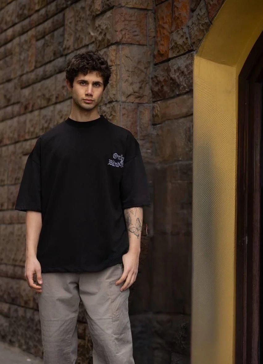 Erkek Siyah Oversize Bisiklet Yaka Baskılı Yazlık Tişört