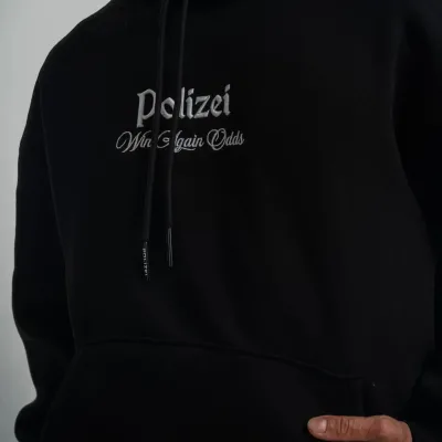 Sweatshirtê Mêran ê Reş Oversize 3 Têl Pembû Bi Kapek û Çapkirî 7