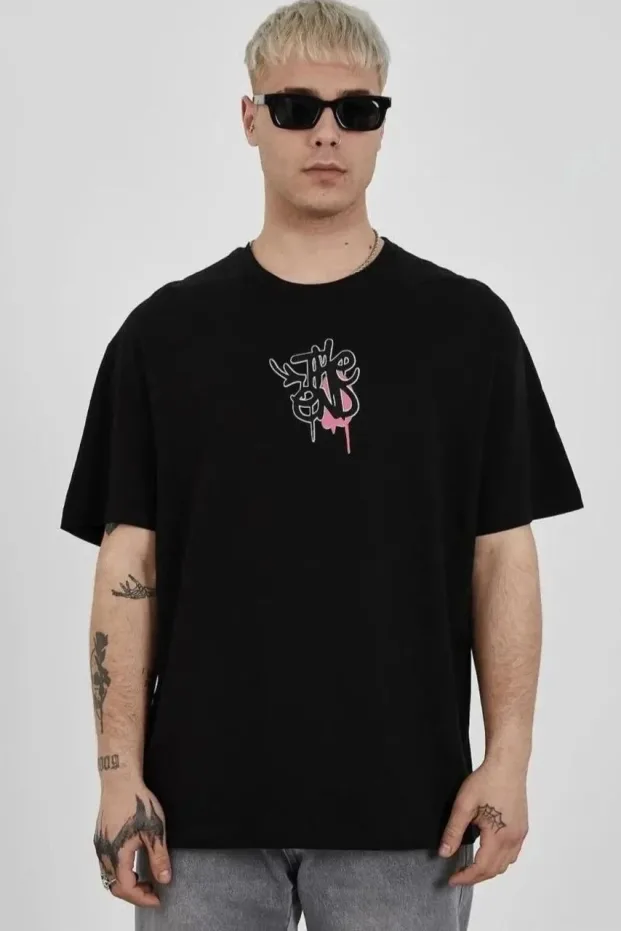 Bluzë për meshkuj, e zezë, oversize, me jakë biçiklete dhe printim 1