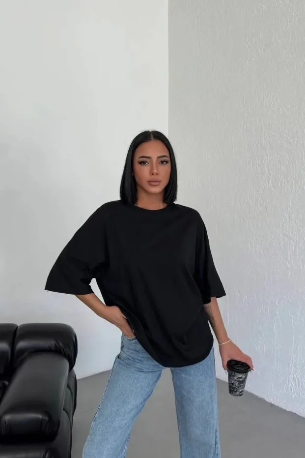 Women's Black Oversize Crew Neck Solid Short Sleeve T-Shirt 2