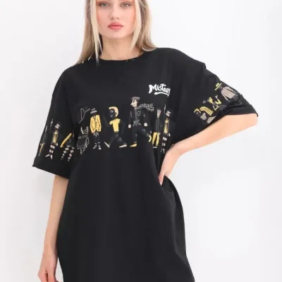 Женски црн oversize бициклистички јака принт маица 2
