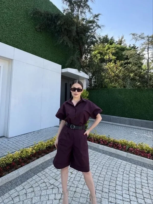 Ženski Bordo Sa Kajišem Šorts Komplet Sa Kragnom Košulja Gornji-Donji 1